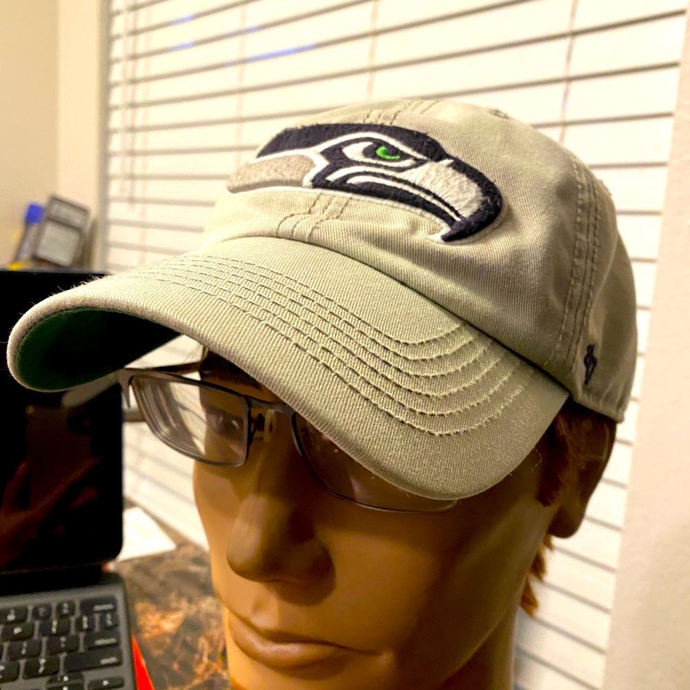 47 Brand NFL Seahawks Men’s Khaki Baseball Cap One Size Small